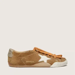 True-Star tobacco suede sneaker
