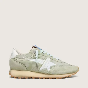 Marathon Speed sage running sneaker